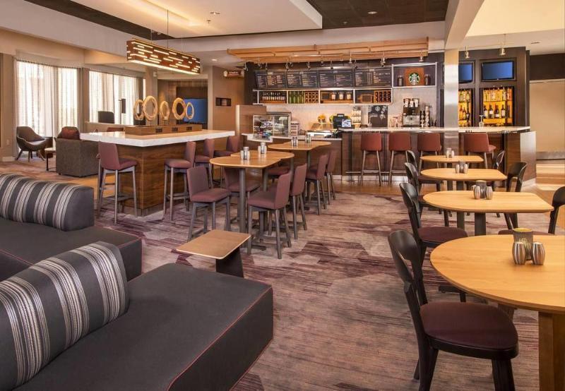 Courtyard By Marriott Dulles Airport Hotel Chantilly