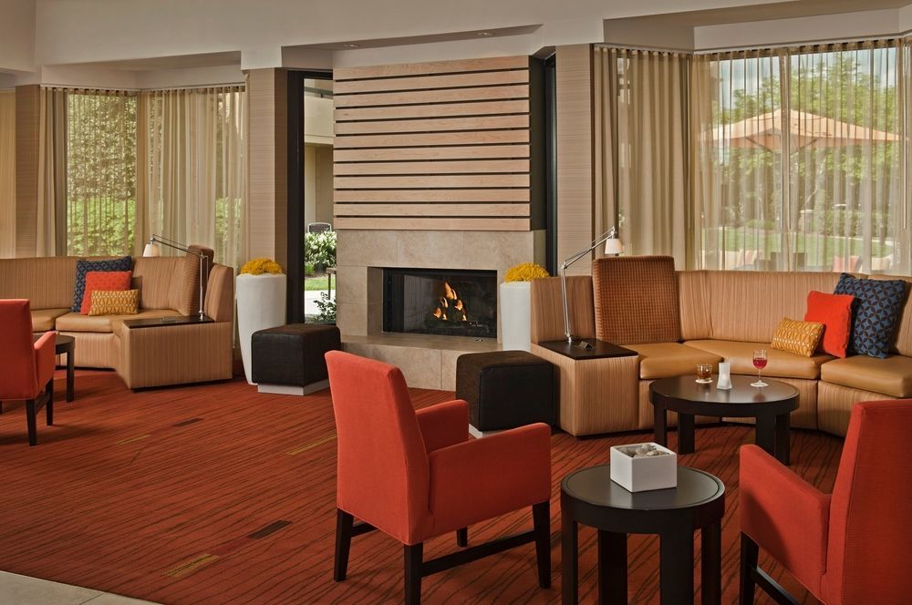 Courtyard By Marriott Dulles Airport Hotel